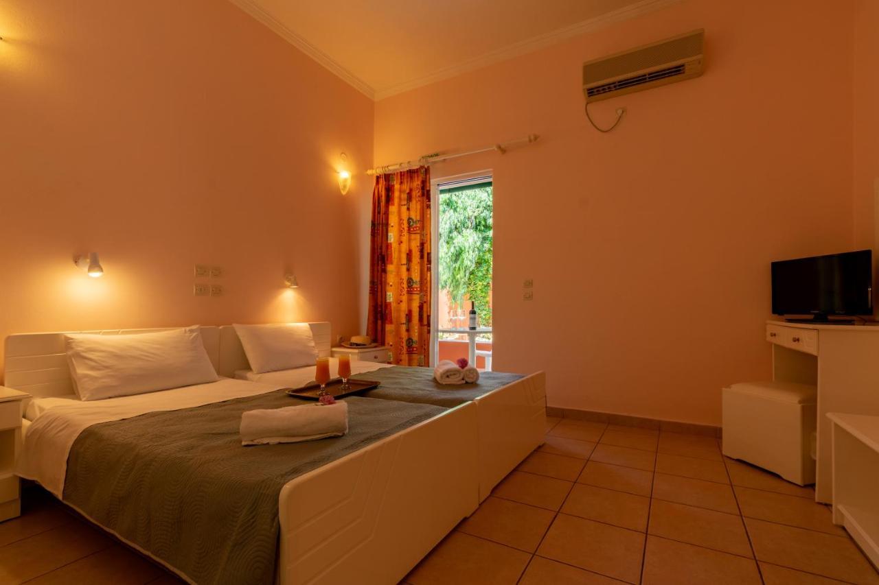 Andreas House Aparthotel Dassia  Exterior photo